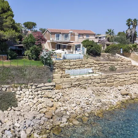 Nyaraló Norbert By Interhome Szirakúza