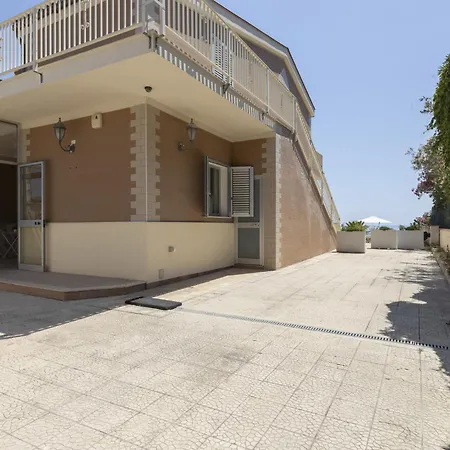 Norbert By Interhome