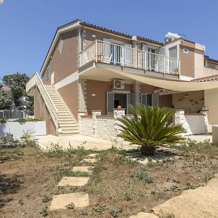 Norbert By Interhome *