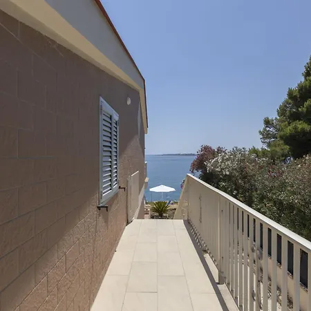 Nyaraló Norbert By Interhome *