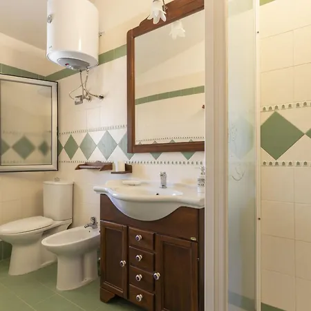 Norbert By Interhome * Szirakúza