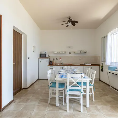 Norbert By Interhome * Szirakúza