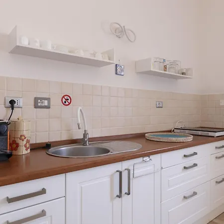 Norbert By Interhome Nyaraló *