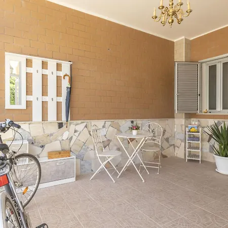 Norbert By Interhome