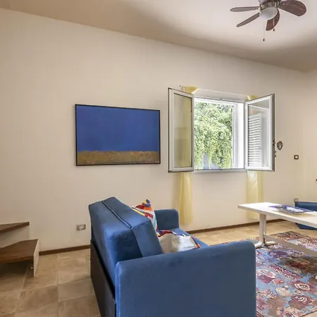 Norbert By Interhome Szirakúza