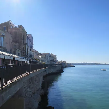 Nyaraló Norbert By Interhome *